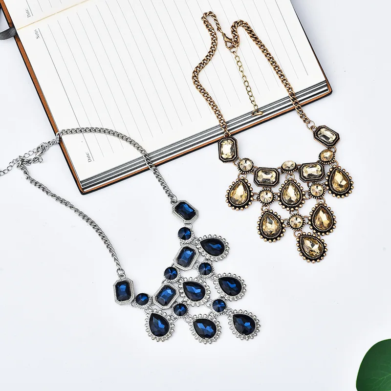 Модные преувеличенные ожерелья, новые высококачественные украшения в Европе и Америке, полностью алмазные короткие цепочки для свитера
Модные преувеличенные ожерелья, новые высококачественные украшения в Европе и Америке, полностью алмазные короткие цепочки для свитера