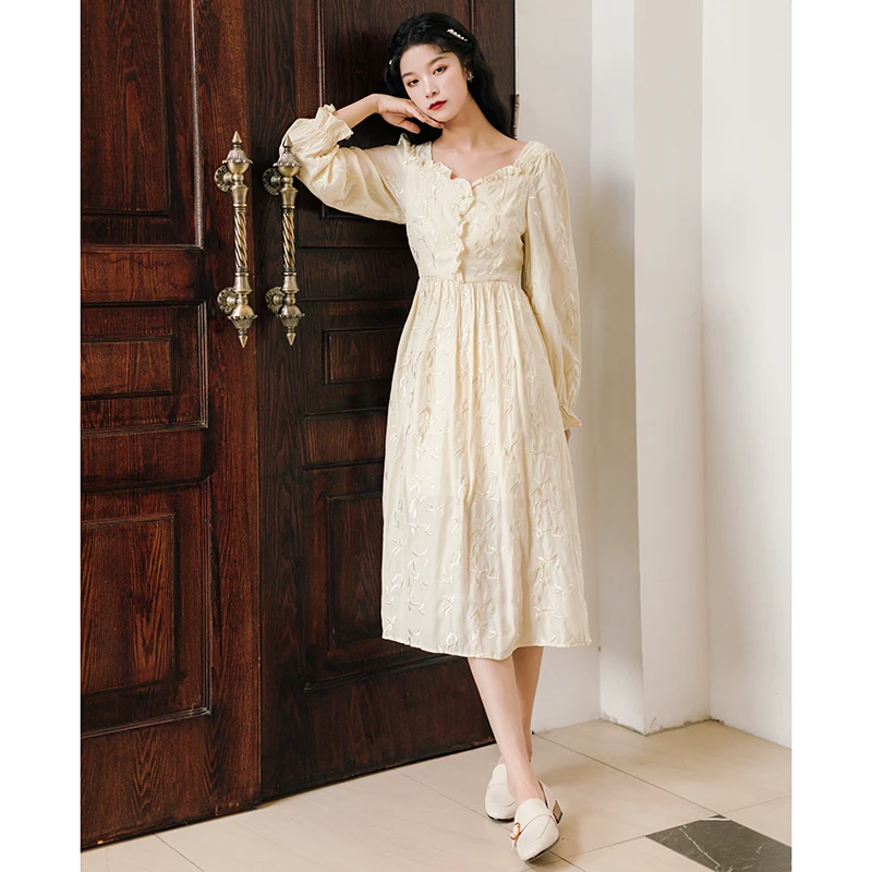 Spring Summer 2021 Runway Elegant Vintage Embroidery French Fairy Casual Vacation Party Vestidos Women Long Apricot Retro Dress
Spring Summer 2021 Runway Elegant Vintage Embroidery French Fairy Casual Vacation Party Vestidos Women Long Apricot Retro Dress