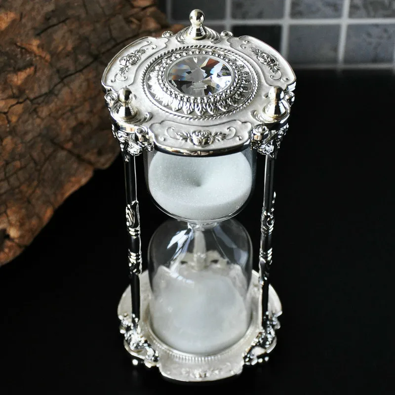 Metal Hourglass 15-minute Timer Creative Home Decoration Study Desktop Crafts Gift Sand Hourglasses Timers Decorations Gifts
Metal Hourglass 15-minute Timer Creative Home Decoration Study Desktop Crafts Gift Sand Hourglasses Timers Decorations Gifts