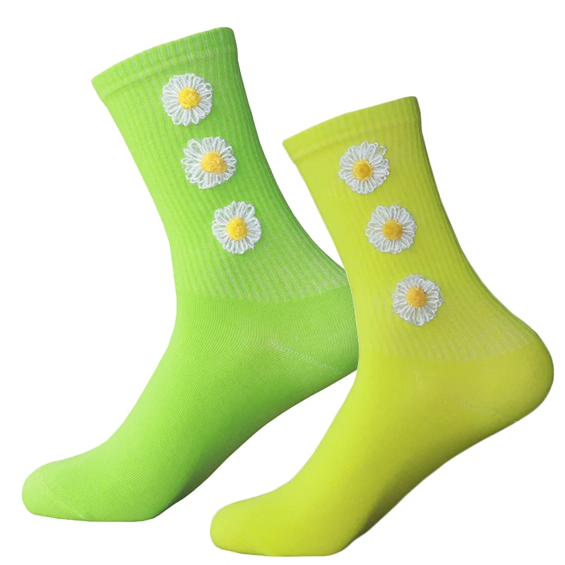 Novelty Women Colorful Crew Socks Casual Cotton Socks Flower Funky White Lace Little Daisy Female Men Middle Tube Sock
Novelty Women Colorful Crew Socks Casual Cotton Socks Flower Funky White Lace Little Daisy Female Men Middle Tube Sock