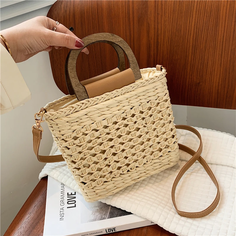 Female Women's Bag 2021 Messenger Crossbody Hollow Out Bolsas Simple Quality Designer Fashion Shoulder Bags For Women Handbags
Female Women's Bag 2021 Messenger Crossbody Hollow Out Bolsas Simple Quality Designer Fashion Shoulder Bags For Women Handbags