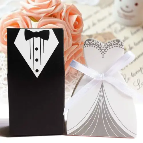 100pcs Hot Sale Paper Wedding Favor Candy Box Bride & Groom Dress Tuxedo Party W/ Ribbon For Wedding Diy Decoration
100pcs Hot Sale Paper Wedding Favor Candy Box Bride & Groom Dress Tuxedo Party W/ Ribbon For Wedding Diy Decoration