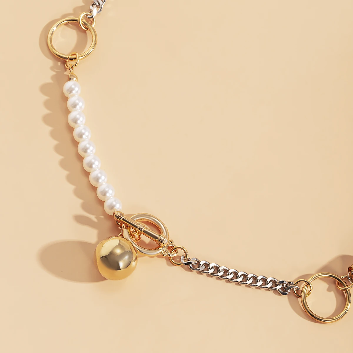 Punk Imitation Pearl Choker Necklace Collar Statement Hip Hop Ball Pendant Necklace for Women Toggle Clasp Chocker on Neck 2021
Punk Imitation Pearl Choker Necklace Collar Statement Hip Hop Ball Pendant Necklace for Women Toggle Clasp Chocker on Neck 2021