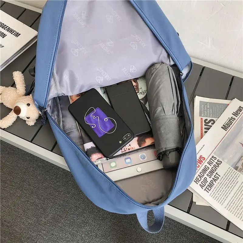 2021 Large Capacity Multiple Pockets Waterproof Nylon Couples Backpack Solid Color Eye-splice Laptop Backpack Unisex Schoolbag
2021 Large Capacity Multiple Pockets Waterproof Nylon Couples Backpack Solid Color Eye-splice Laptop Backpack Unisex Schoolbag