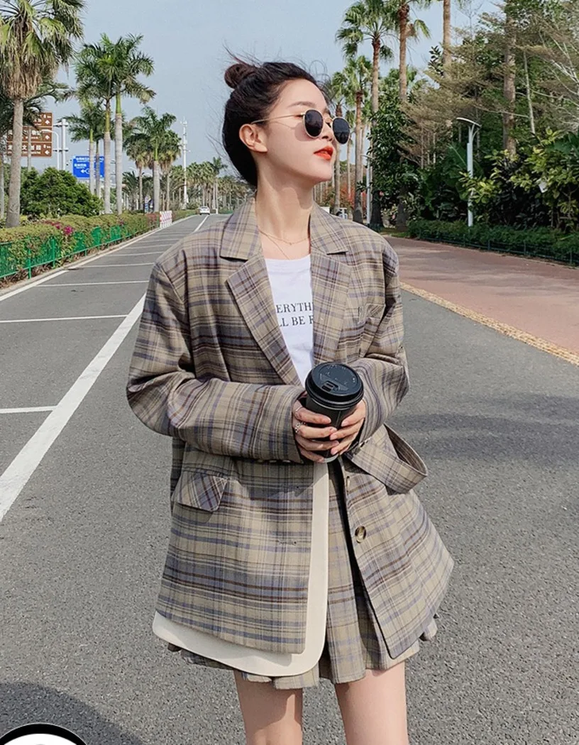 Commuter Plaid Contrast Color Mini Skirts Sets 2021 New Retro Plaid Pleated Skirt + High-end Stitching Blazer Suits Two-piece
Commuter Plaid Contrast Color Mini Skirts Sets 2021 New Retro Plaid Pleated Skirt + High-end Stitching Blazer Suits Two-piece