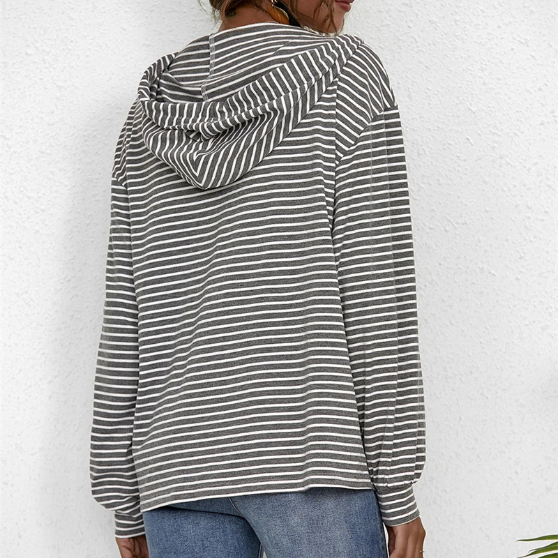 20201 Fashion Harajuku Hoodie Sweatshirts New Spring and Autumn Casual Striped Low V Neck Hoodie Women's Loose T-shirt Coat 
20201 Fashion Harajuku Hoodie Sweatshirts New Spring and Autumn Casual Striped Low V Neck Hoodie Women's Loose T-shirt Coat