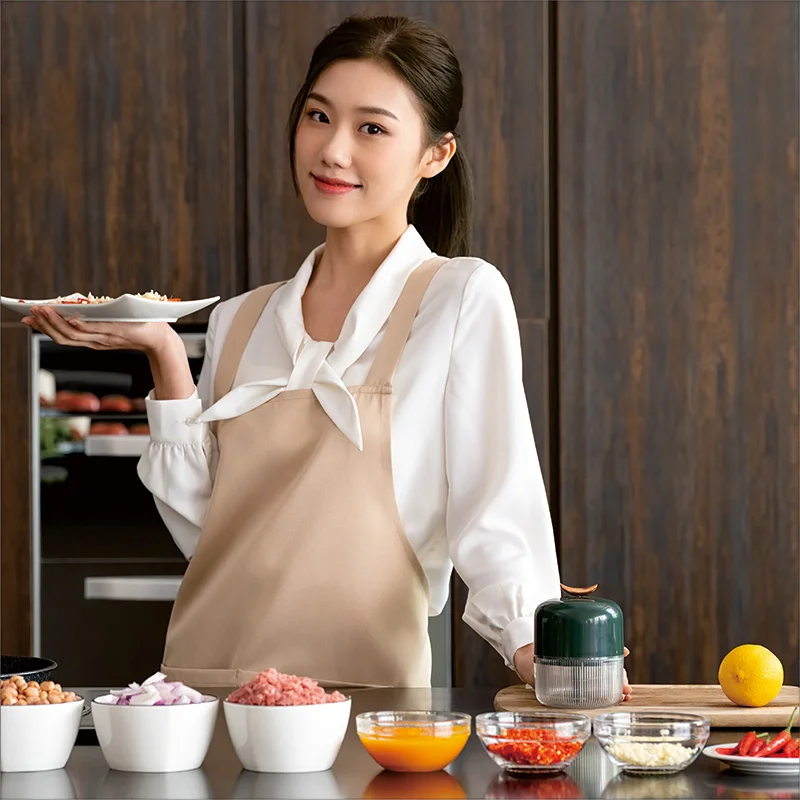 2021 New Electric Garlic Masher Small Meat Grinder Household Garlic Masher Baby Food Supplement Machine Chopping Cooking Machine
2021 New Electric Garlic Masher Small Meat Grinder Household Garlic Masher Baby Food Supplement Machine Chopping Cooking Machine