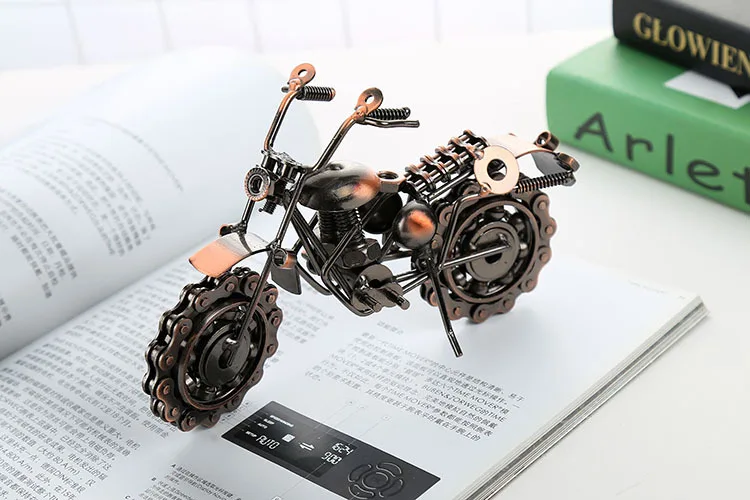 Retro Motorcycle Model Metal Crafts Car Toys for Boys Hot Speed Wheels Autos De Juguete Creative Gift Toys for Children Adults
Retro Motorcycle Model Metal Crafts Car Toys for Boys Hot Speed Wheels Autos De Juguete Creative Gift Toys for Children Adults