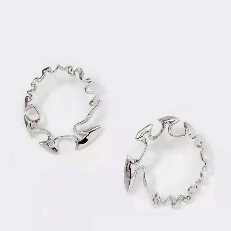Ins Style New Large Circle Earrings Metal Flame Irregular Corner Wave Personality Exaggerated Earrings Korean Fashion
Ins Style New Large Circle Earrings Metal Flame Irregular Corner Wave Personality Exaggerated Earrings Korean Fashion