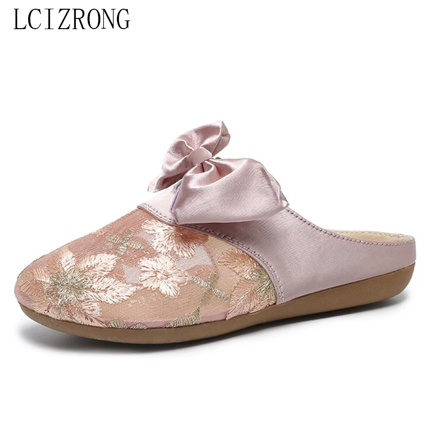 Туфли LCIZRONG женские прозрачные, плоская подошва, модная Уличная обувь с цветочной вышивкой, черные розовые белые
Туфли LCIZRONG женские прозрачные, плоская подошва, модная Уличная обувь с цветочной вышивкой, черные розовые белые