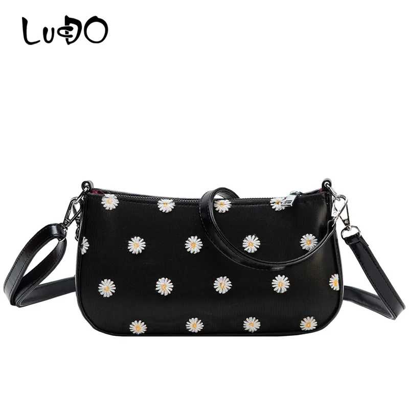 LUCDO 2020 Summer New Small Armpit Bag Fashion Flowers Design Shoulder Handbags Mini Messenger Bags For Women Cross Body Bag
LUCDO 2020 Summer New Small Armpit Bag Fashion Flowers Design Shoulder Handbags Mini Messenger Bags For Women Cross Body Bag
