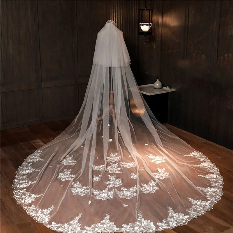 Appliques Lace New Bridal Wedding Veil Bride's Hair Accessories Veils With Comb Cathedral Church Two Layers Face Veil
Appliques Lace New Bridal Wedding Veil Bride's Hair Accessories Veils With Comb Cathedral Church Two Layers Face Veil