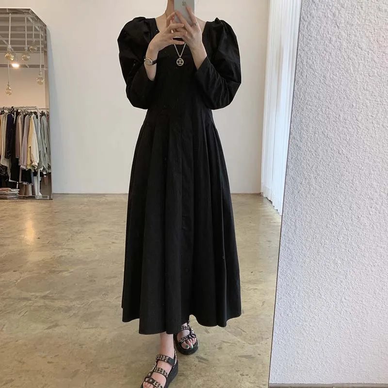 One-Piece Women 2021 Spring Korean Vintage Long Dress Fashion Pleated Full Sleeve Square Neck A-Line High Waist Ladies Dresses
One-Piece Women 2021 Spring Korean Vintage Long Dress Fashion Pleated Full Sleeve Square Neck A-Line High Waist Ladies Dresses