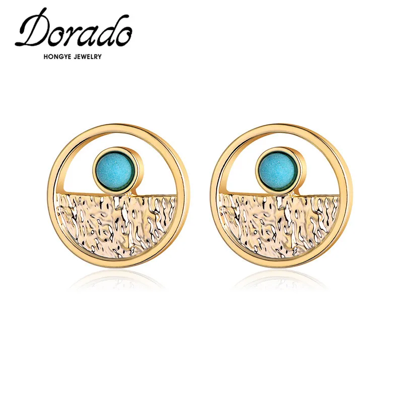Dorado Hollow Round Retro Metal Stud Earrings For Women Blue Stone Attractive Party Fashion Gifts 2021 Brincos Accessories New
Dorado Hollow Round Retro Metal Stud Earrings For Women Blue Stone Attractive Party Fashion Gifts 2021 Brincos Accessories New
