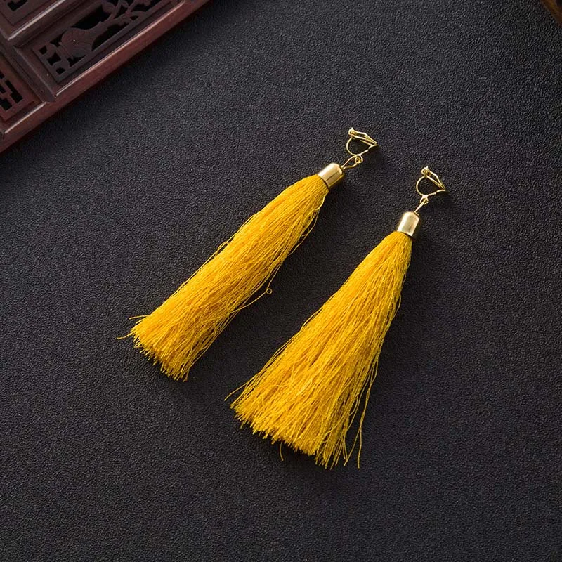 1Pair Bright Color Long Tassel Earrings Alloy Ear Clips Women Tassel Pendant Earrings aesthetic accessories
1Pair Bright Color Long Tassel Earrings Alloy Ear Clips Women Tassel Pendant Earrings aesthetic accessories