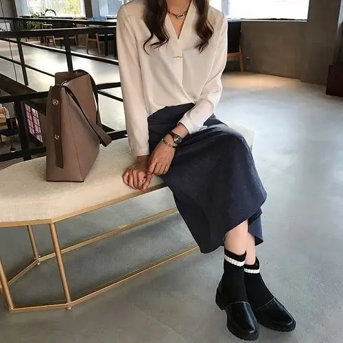 Blouse Women V-neck Shirt Women's Long-Sleeved Shirt Chiffon Shirt Blusas Ropa De Mujer
Blouse Women V-neck Shirt Women's Long-Sleeved Shirt Chiffon Shirt Blusas Ropa De Mujer