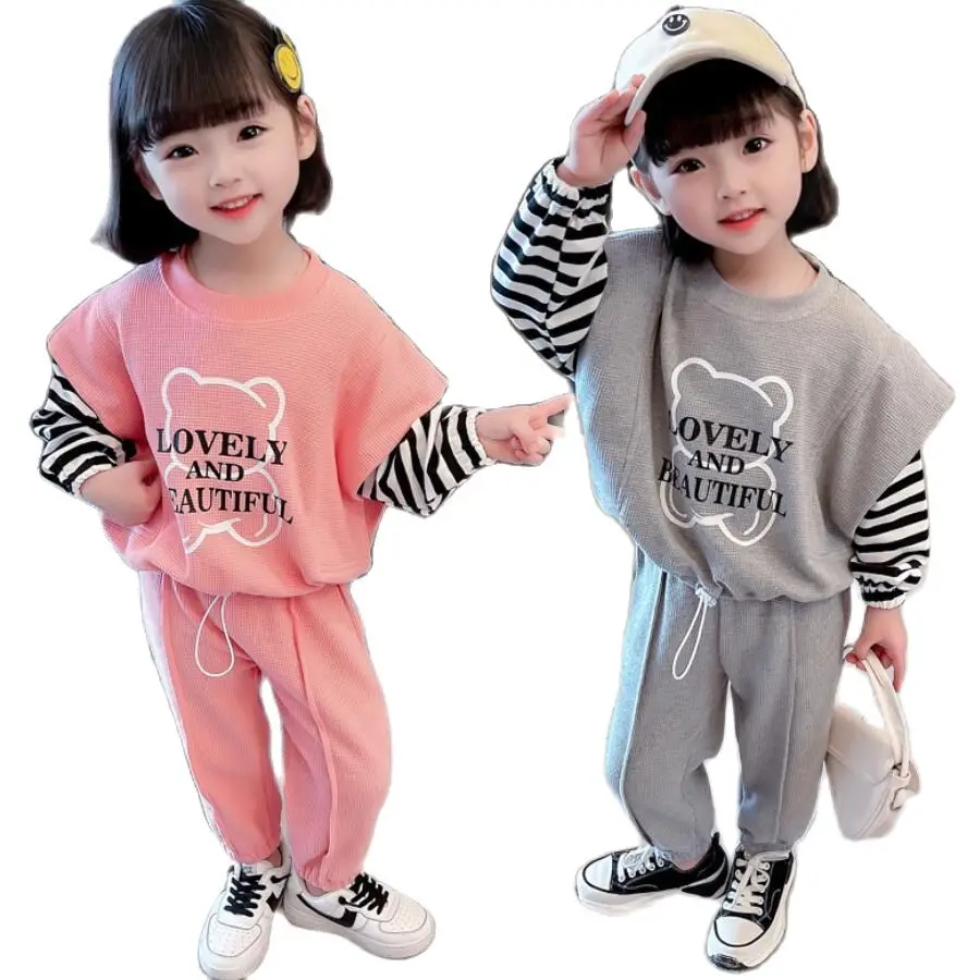 Girls Spring And Autumn 2022 Children Western Style Stripe Fake Two-Piece Alphabet Cartoon Children's Leisure Set 1-6 Years Old 
Girls Spring And Autumn 2022 Children Western Style Stripe Fake Two-Piece Alphabet Cartoon Children's Leisure Set 1-6 Years Old