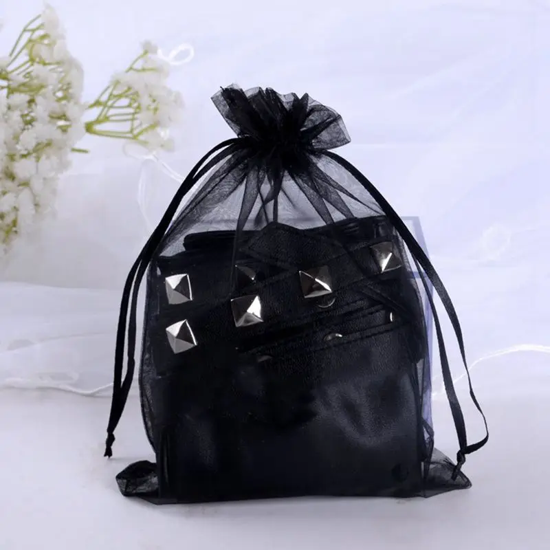 Women Punk Rivets Belt Up Half Finger PU Leather Performance Gloves 
Women Punk Rivets Belt Up Half Finger PU Leather Performance Gloves