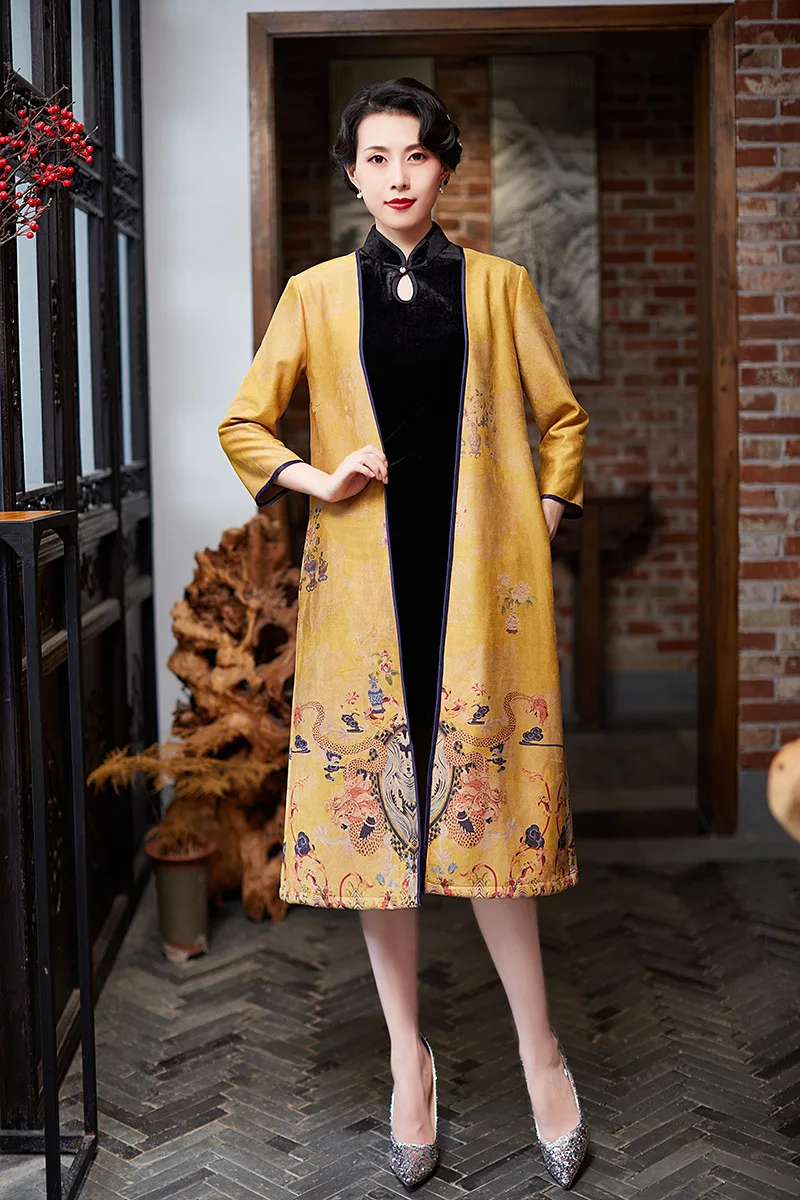 2021 Gold Autumn New Improved Three-Quarter-Sleeved Suede Jacket Mid-Length Cheongsam Cardigan Jacket
2021 Gold Autumn New Improved Three-Quarter-Sleeved Suede Jacket Mid-Length Cheongsam Cardigan Jacket