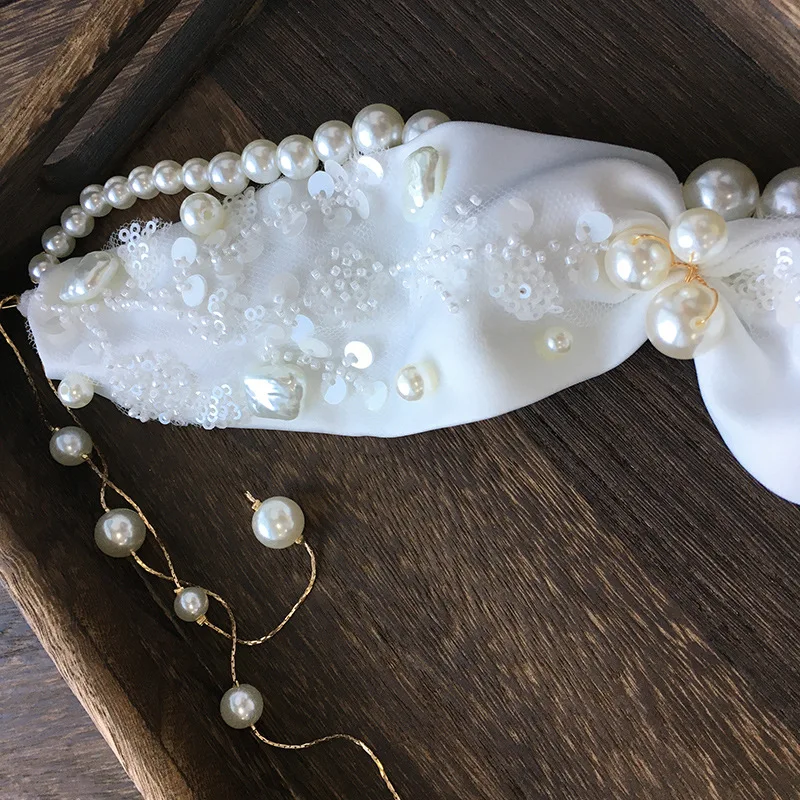 New Korean Original Design Handmade Women Hair Accessories Satin Pearl Hairband Bridal Wedding Hair Accessories Girls Head Bands
New Korean Original Design Handmade Women Hair Accessories Satin Pearl Hairband Bridal Wedding Hair Accessories Girls Head Bands