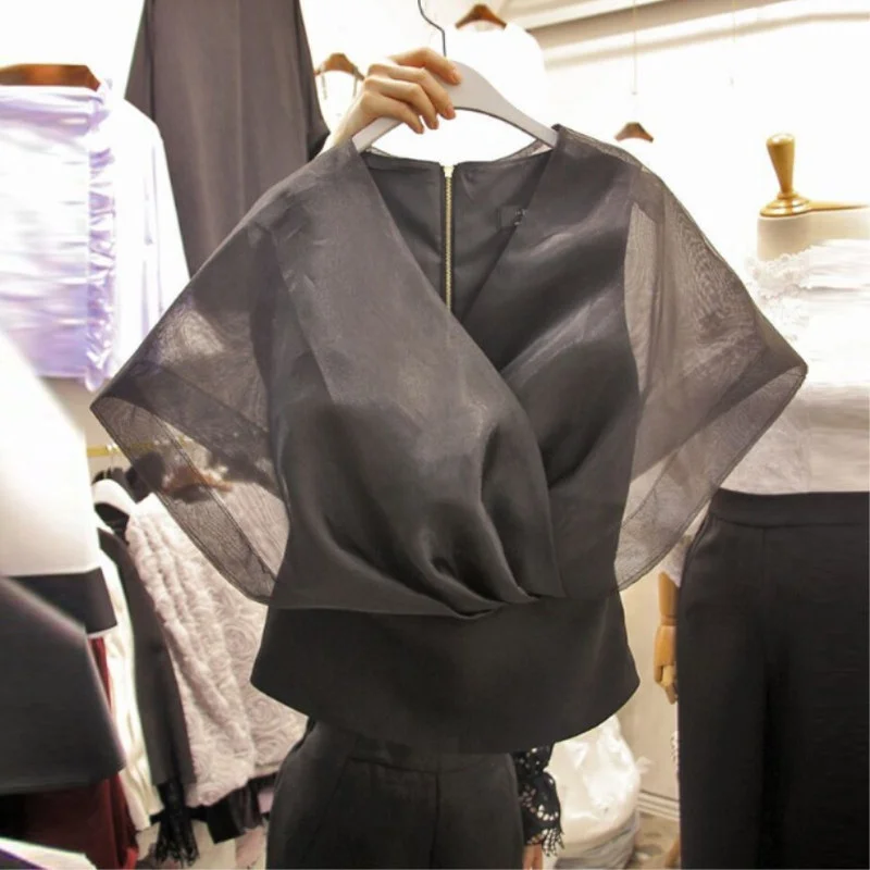 Summer V-neck Gauze Patchwork Blouse Women Shirts Korean Fashion Short Sleeve Blusas Mujer New Slim Waist Womens Tops 2021
Summer V-neck Gauze Patchwork Blouse Women Shirts Korean Fashion Short Sleeve Blusas Mujer New Slim Waist Womens Tops 2021