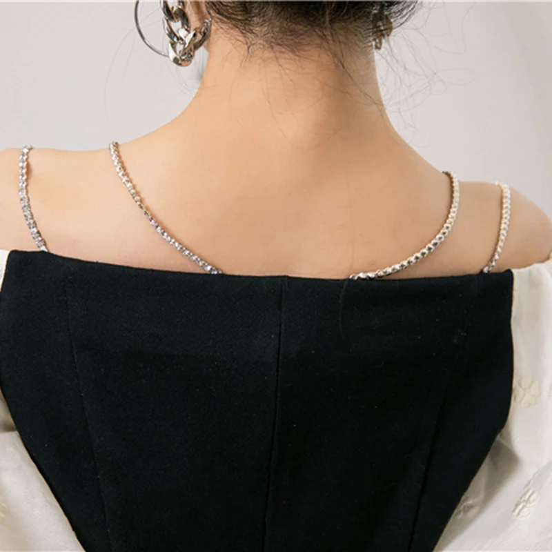 VGH Hit Color Patchwork Diamond Chain Shirts For Women Square Collar Puff Short Sleeve Casual Slim Blouses Female Summer Fashion
VGH Hit Color Patchwork Diamond Chain Shirts For Women Square Collar Puff Short Sleeve Casual Slim Blouses Female Summer Fashion