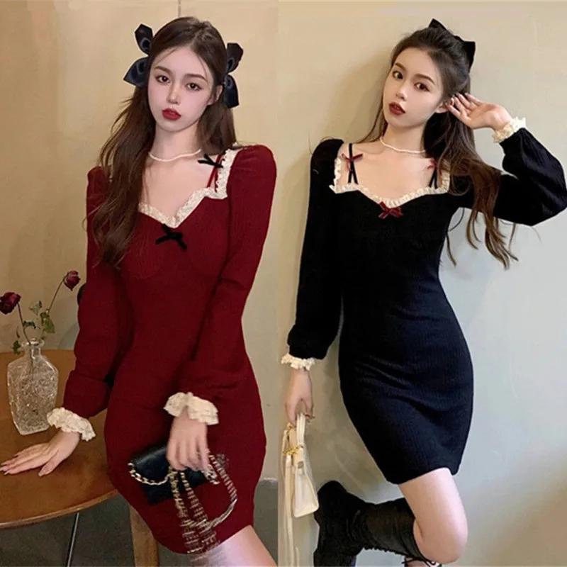 2021 new summer plus size French retro lace square collar dress female autumn and winter red knitted bottoming dress
2021 new summer plus size French retro lace square collar dress female autumn and winter red knitted bottoming dress