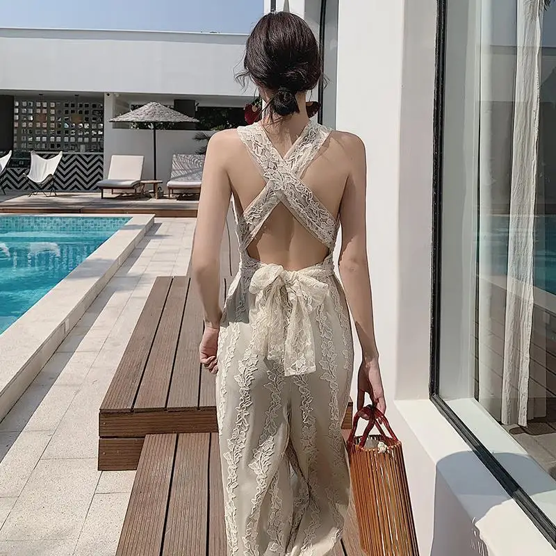 2021 Spring Autumn Solid Deep V-Neck Sexy Lace Jumpsuit Women Bodycon Bandage Backless Beach Rompers Sleeveless Jumpsuit Y625
2021 Spring Autumn Solid Deep V-Neck Sexy Lace Jumpsuit Women Bodycon Bandage Backless Beach Rompers Sleeveless Jumpsuit Y625