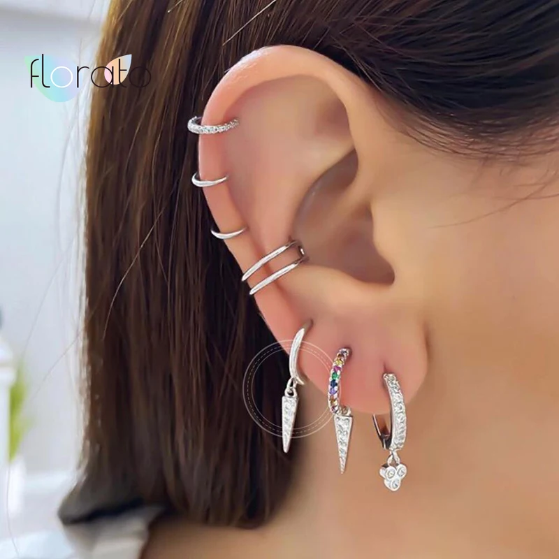 Luxury Crystal Triangle Pendant Hoop Earrings For Women 925 Sterling Silver Retro Earrings Wedding Bridesmaid Jewelry Gift 
Luxury Crystal Triangle Pendant Hoop Earrings For Women 925 Sterling Silver Retro Earrings Wedding Bridesmaid Jewelry Gift