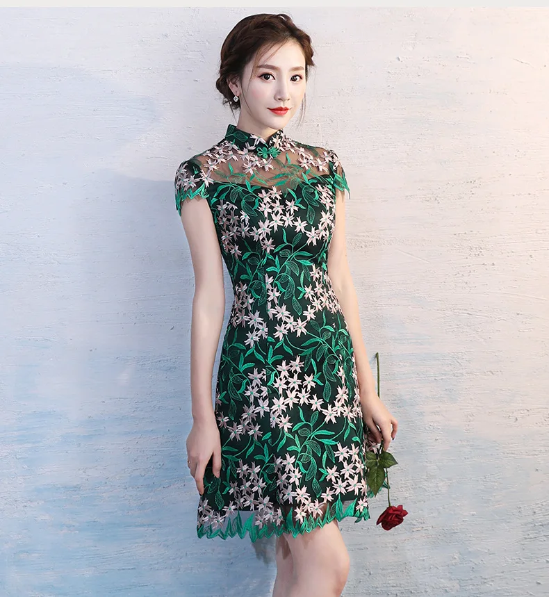 Hollow Out Women Lace Embroidery Flower Cheongsam Skirt Short Sleeve A-Line Evening Dresses Summer New Daily Chinese Dress S-4XL
Hollow Out Women Lace Embroidery Flower Cheongsam Skirt Short Sleeve A-Line Evening Dresses Summer New Daily Chinese Dress S-4XL