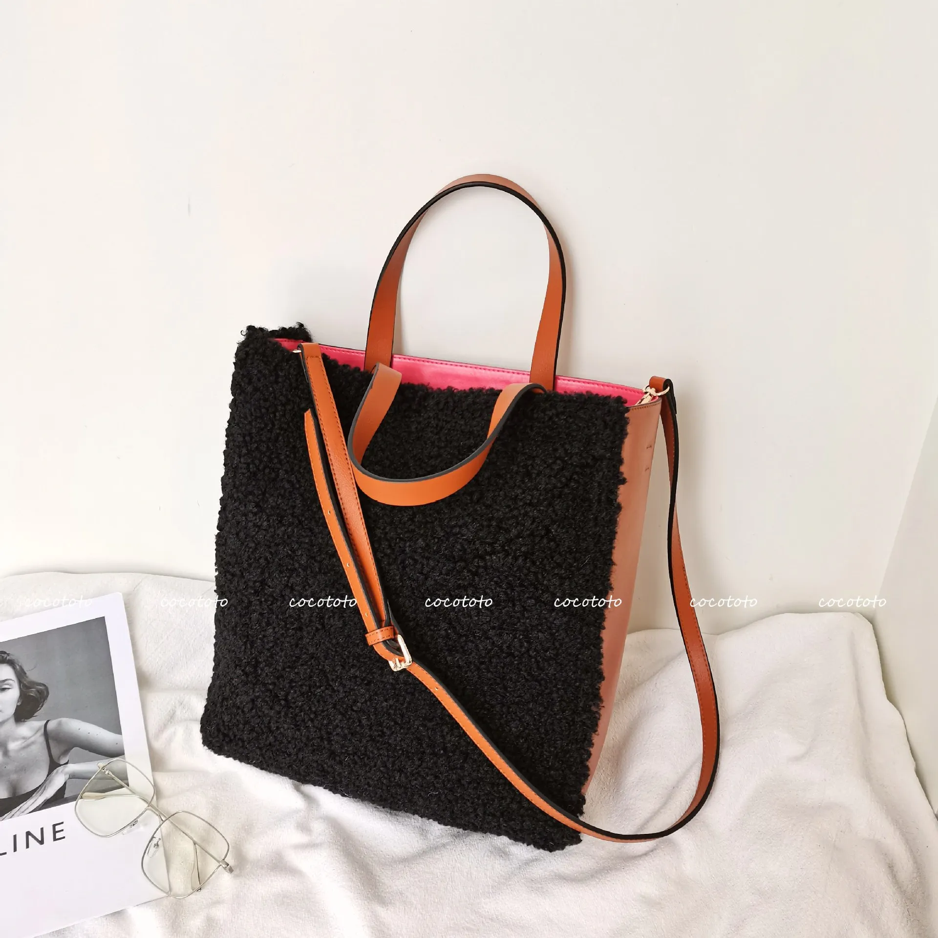 Fashion Fur Women's Handbags Large Capacity Designer Casual Ladies Tote Female Bucket New Women Shoulder Bag designer bag
Fashion Fur Women's Handbags Large Capacity Designer Casual Ladies Tote Female Bucket New Women Shoulder Bag designer bag