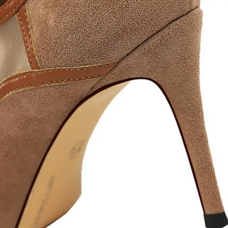 2021 Fashion Women Flock Ankle Boots Lace Up Mesh Sexy Super High Heels Ladies Boots Casual Party Mature Female Elegant Boots
2021 Fashion Women Flock Ankle Boots Lace Up Mesh Sexy Super High Heels Ladies Boots Casual Party Mature Female Elegant Boots