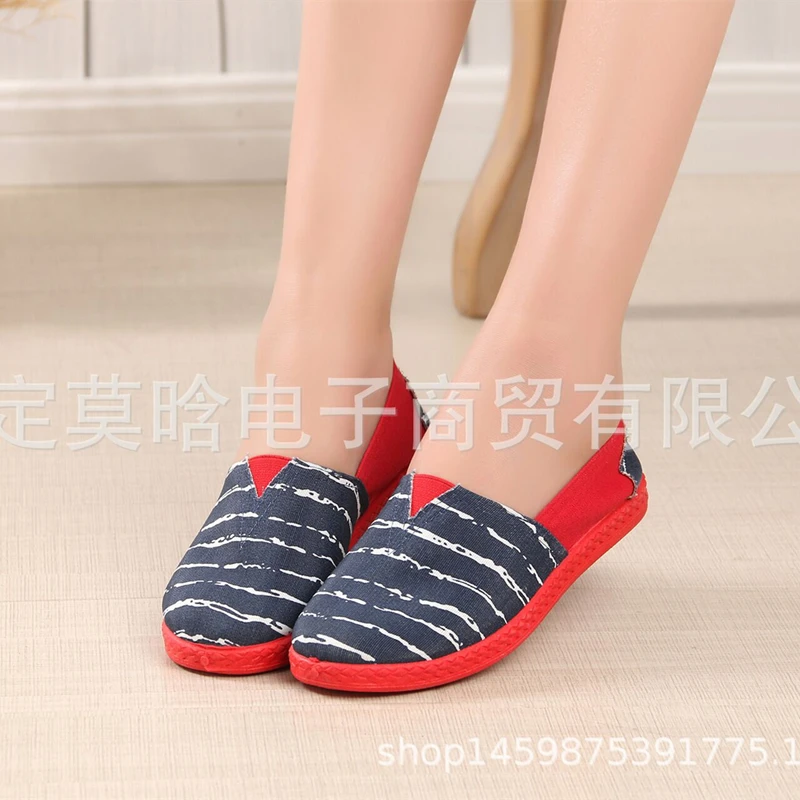 2020 Men And Women Casual Skateboard Athletic Shoes Cushioning Skateboard Shoe 03
2020 Men And Women Casual Skateboard Athletic Shoes Cushioning Skateboard Shoe 03