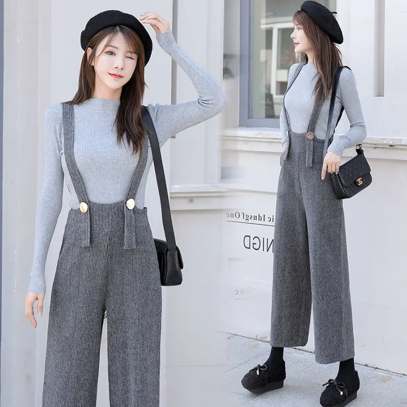 2021 Autumn Winter Women New Office Elegant Suit Lady Knitted Sweater Wide Leg Woolen Overalls 2 Piece Set Female Solid Set Q281
2021 Autumn Winter Women New Office Elegant Suit Lady Knitted Sweater Wide Leg Woolen Overalls 2 Piece Set Female Solid Set Q281