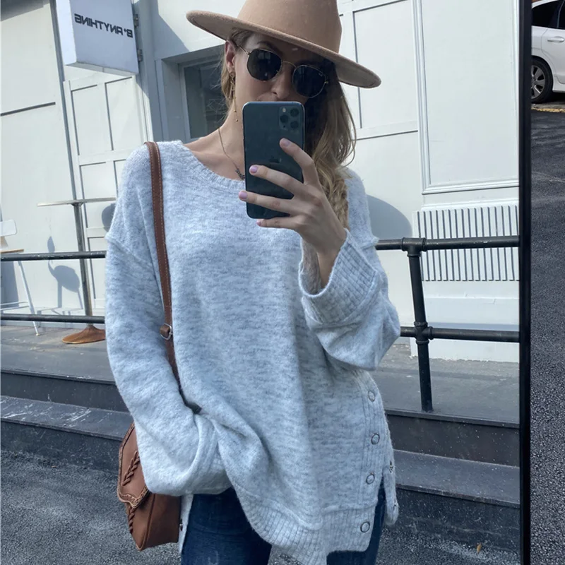 2021 New Spring Autumn Sweaters Women Fashion Button Pullover Loose Long Sleeve Plus Size O-neck Knitted Top Female Side Split
2021 New Spring Autumn Sweaters Women Fashion Button Pullover Loose Long Sleeve Plus Size O-neck Knitted Top Female Side Split