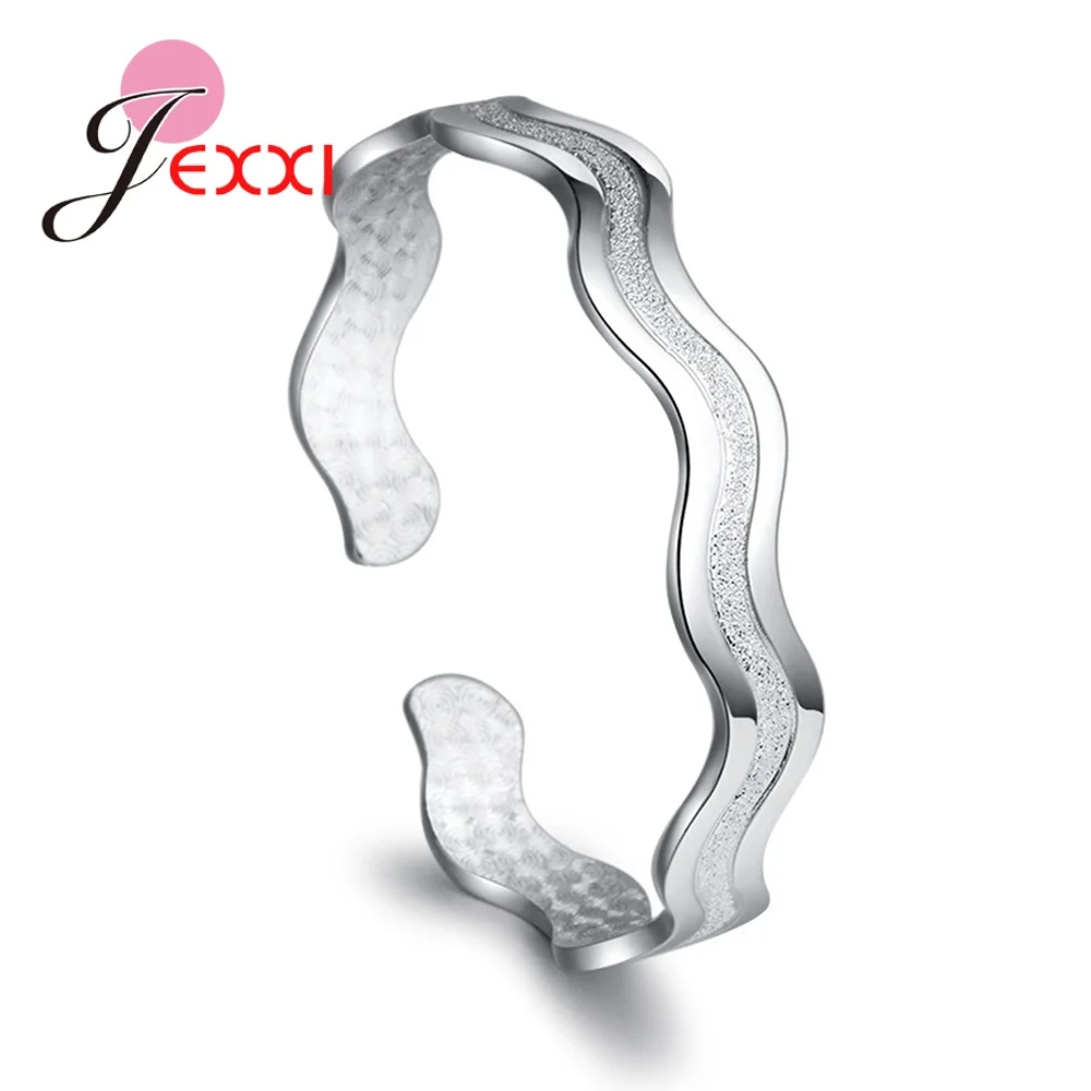 Top Quality 925 Sterling Silver Opening Bangle Minimalist Water Wave Metallic Bracelet Jewelry for Men Women Party Accessory
Top Quality 925 Sterling Silver Opening Bangle Minimalist Water Wave Metallic Bracelet Jewelry for Men Women Party Accessory