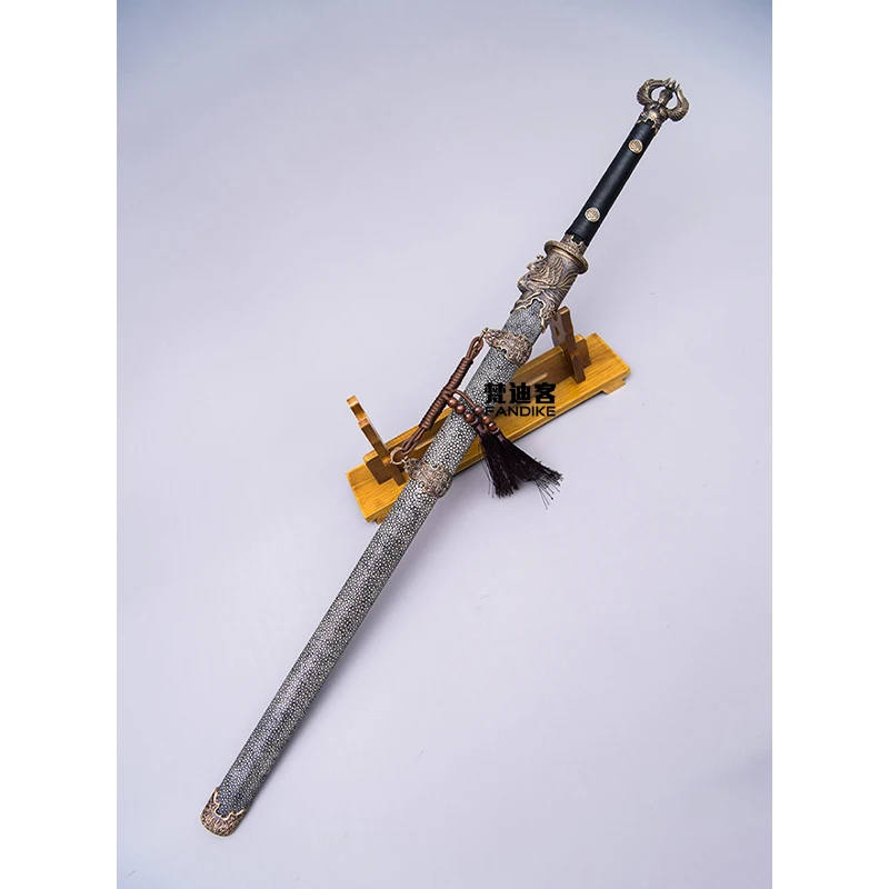 sword copper fittings hight quality handmade folded steel Burning blade Tang dynasty Chinese sword high hardness sharp knife
sword copper fittings hight quality handmade folded steel Burning blade Tang dynasty Chinese sword high hardness sharp knife