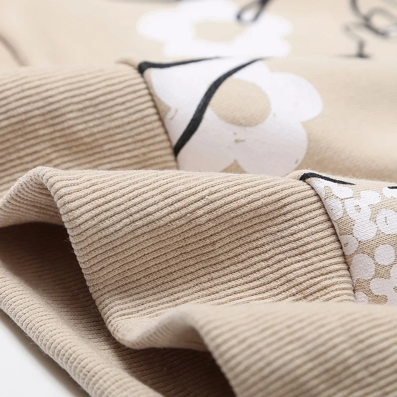 New Spring Autumn Women Sweatshirt Cartoon Printed Fashion Coat Pullover Ladies Casual O-neck Outerwear Long Sleeves Sweatshirt
New Spring Autumn Women Sweatshirt Cartoon Printed Fashion Coat Pullover Ladies Casual O-neck Outerwear Long Sleeves Sweatshirt