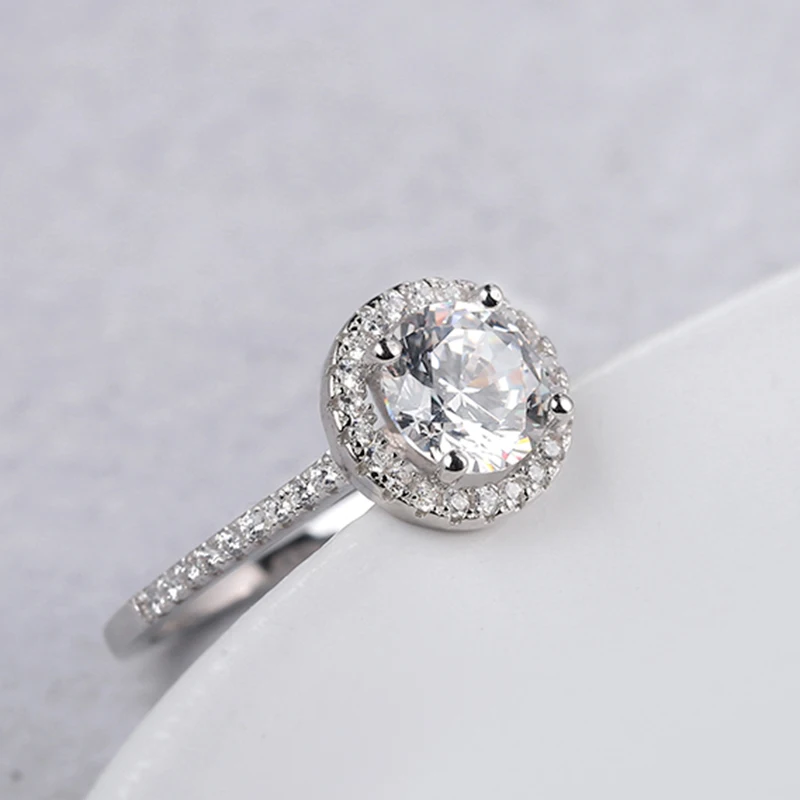 Sparkly sterling silver bag set with A zircon light luxury ring fashion couple jewelry proposal engagement ring size 6 7 83
Sparkly sterling silver bag set with A zircon light luxury ring fashion couple jewelry proposal engagement ring size 6 7 83