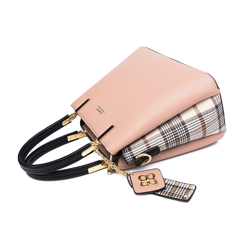 Louis Brand Famous Designer Women Bags 2020 New Messenger Bags High Quality Women Purse and handbag two size cross body bags
Louis Brand Famous Designer Women Bags 2020 New Messenger Bags High Quality Women Purse and handbag two size cross body bags