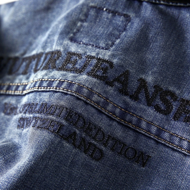 New Men's 2020 Casual Denim Jacket Personalized Letter Embroidery Jeans Slim Fit Coat Male Brand Clothes
New Men's 2020 Casual Denim Jacket Personalized Letter Embroidery Jeans Slim Fit Coat Male Brand Clothes