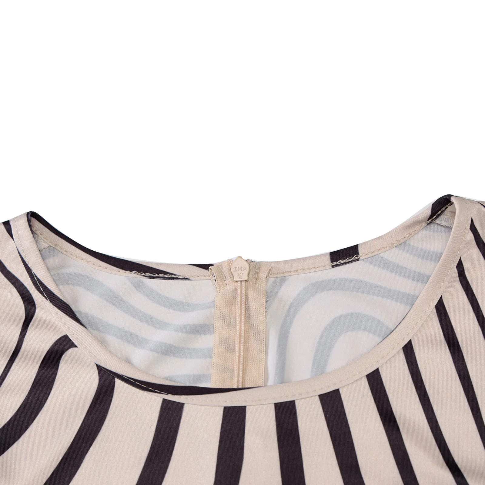 Women Female Long Jumpsuit Zebra Stripes Round Neck One-shoulder Long Sleeve Romper for Spring Autumn
Women Female Long Jumpsuit Zebra Stripes Round Neck One-shoulder Long Sleeve Romper for Spring Autumn