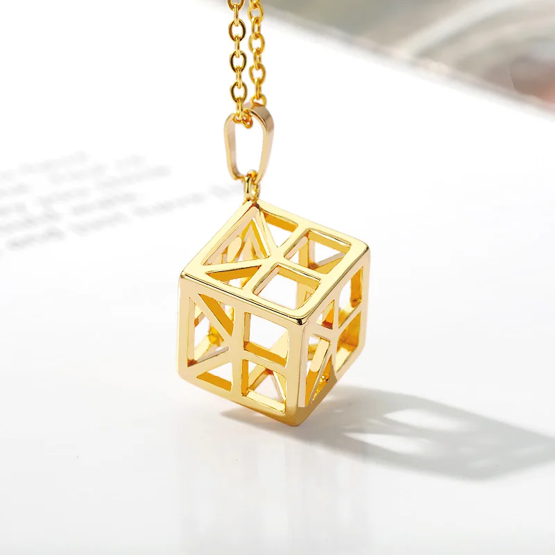 Цепочка с подвеской-кубиком ожерелье из нержавеющей стали геометрическим
