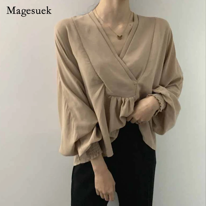 Элегантная Осенняя белая блузка, модная блузка с длинным рукавом-фонариком, повседневные свободные рубашки с перекрестным V-образным вырез...
Элегантная Осенняя белая блузка, модная блузка с длинным рукавом-фонариком, повседневные свободные рубашки с перекрестным V-образным вырез...