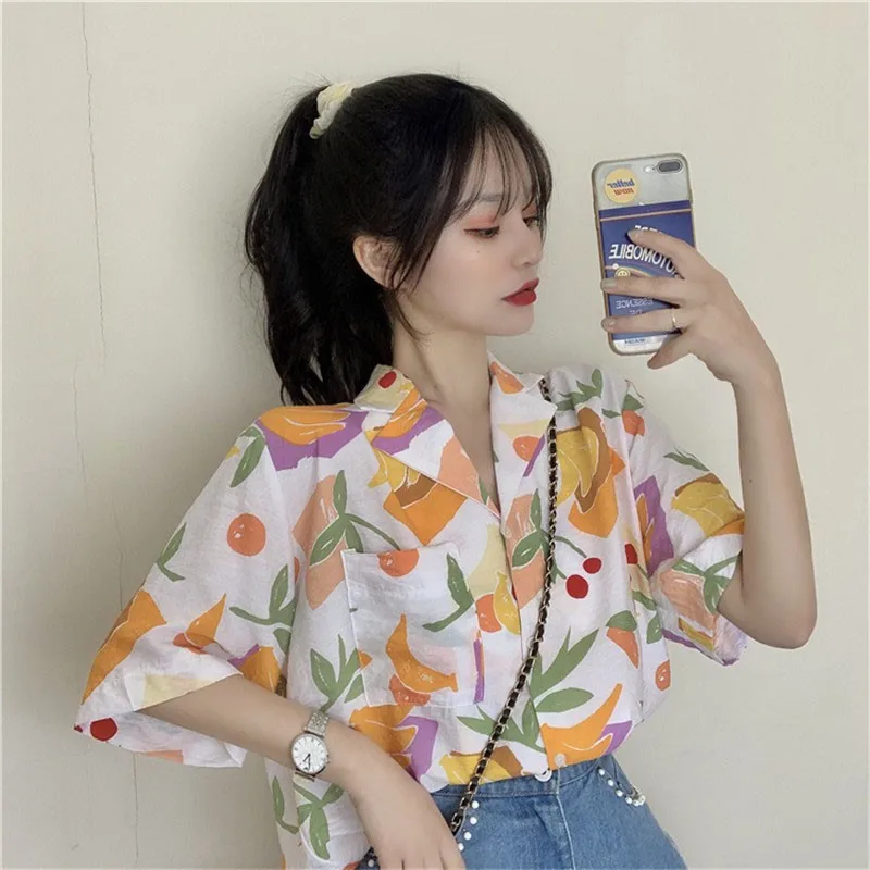 2020 Women Shirts Summer Colorful Short Sleeve Loose Shirt New Girls Floral Blouse Button Pocket Casual Tops
2020 Women Shirts Summer Colorful Short Sleeve Loose Shirt New Girls Floral Blouse Button Pocket Casual Tops