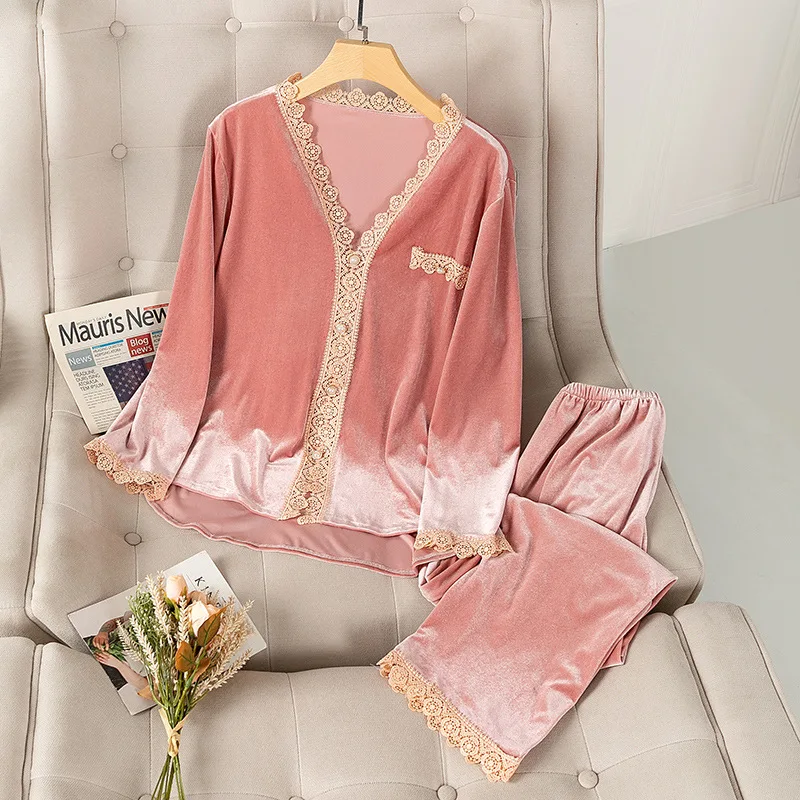 Sexy Lace Trim Velour Pijamas Suit Velvet Pajamas Women Autumn Winter New Long Sleeved Trousers Set Sleepwear Loose Home Clothes
Sexy Lace Trim Velour Pijamas Suit Velvet Pajamas Women Autumn Winter New Long Sleeved Trousers Set Sleepwear Loose Home Clothes