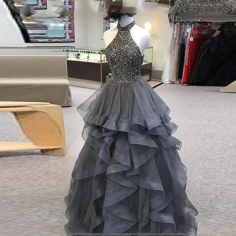 Shiny Beautiful Prom Dresses Halter Neck Sleeveless Crystals Ruffles Tulle Ball Gown Floor Length Women Party Elegant Gowns
Shiny Beautiful Prom Dresses Halter Neck Sleeveless Crystals Ruffles Tulle Ball Gown Floor Length Women Party Elegant Gowns