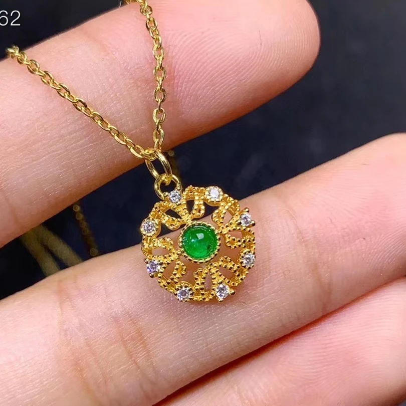 Fine Jewelry
Fine Jewelry