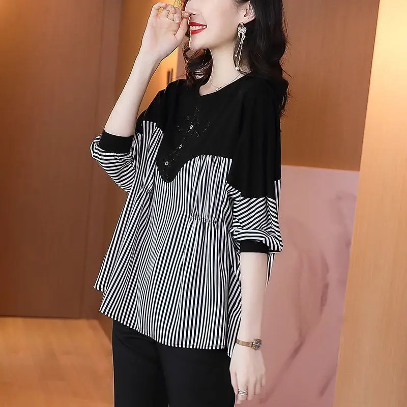 Blouse 2021 Spring Autumn Women Shirts White Plain Loose Oversized Blouses Female Tops Loose BF Korean Style Blusas Cloths
Blouse 2021 Spring Autumn Women Shirts White Plain Loose Oversized Blouses Female Tops Loose BF Korean Style Blusas Cloths