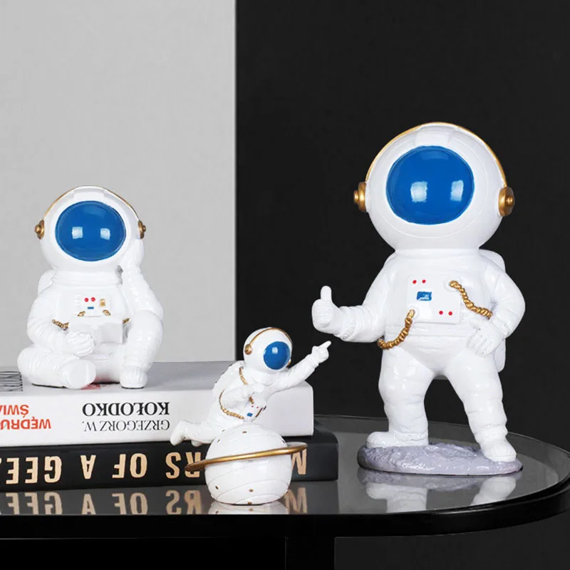 Креативная игрушка астронавт, Космический человек, экшн-фигурка из смолы, модель «сделай сам», игрушки, украшение для дома и офиса, настольн...
Креативная игрушка астронавт, Космический человек, экшн-фигурка из смолы, модель «сделай сам», игрушки, украшение для дома и офиса, настольн...